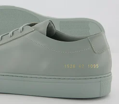 Common Projects Achilles Low Trainers M-Women Premium Trainers