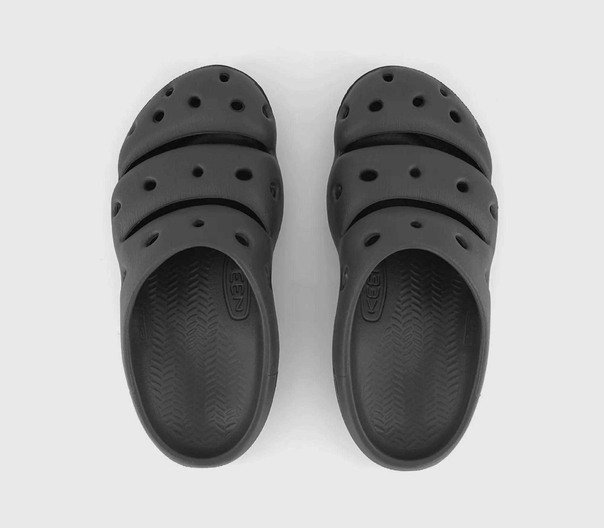 KEEN Yogui Sandals-Men Sandals & Slides
