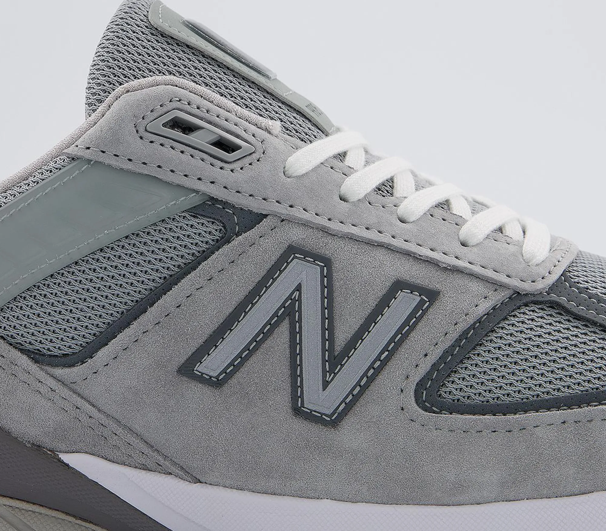 New Balance M990 Trainers-Men Classic Trainers