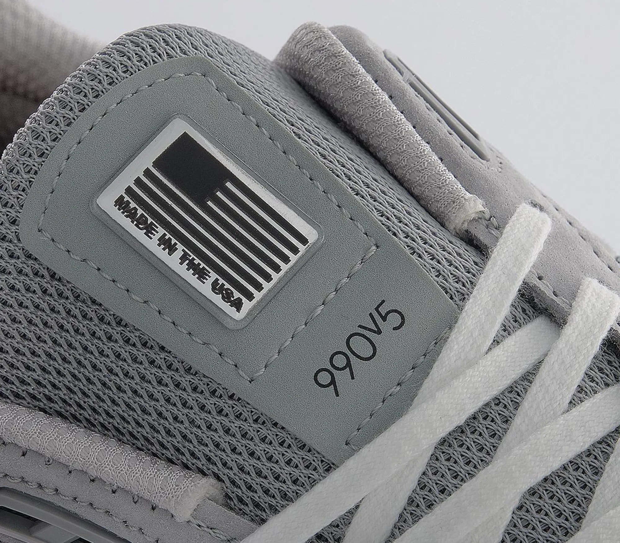 New Balance M990 Trainers-Men Premium Trainers
