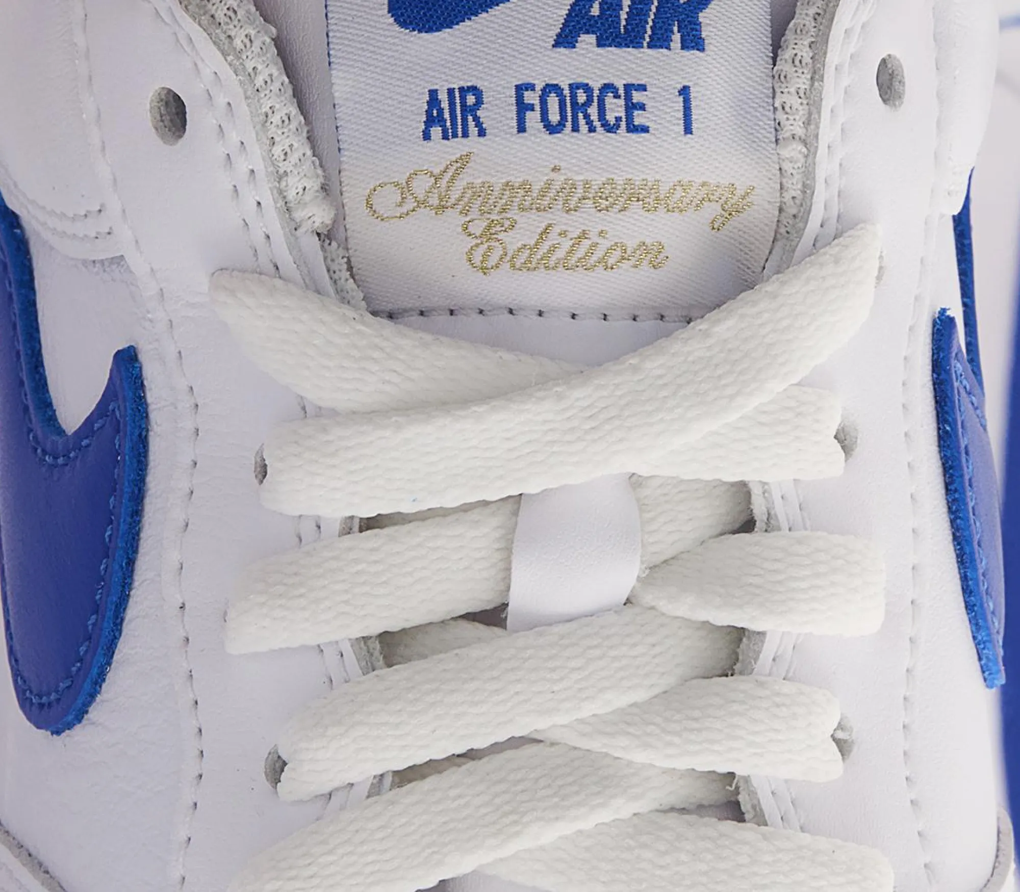 Nike Air Force 1 07 Trainers-Men Classic Trainers