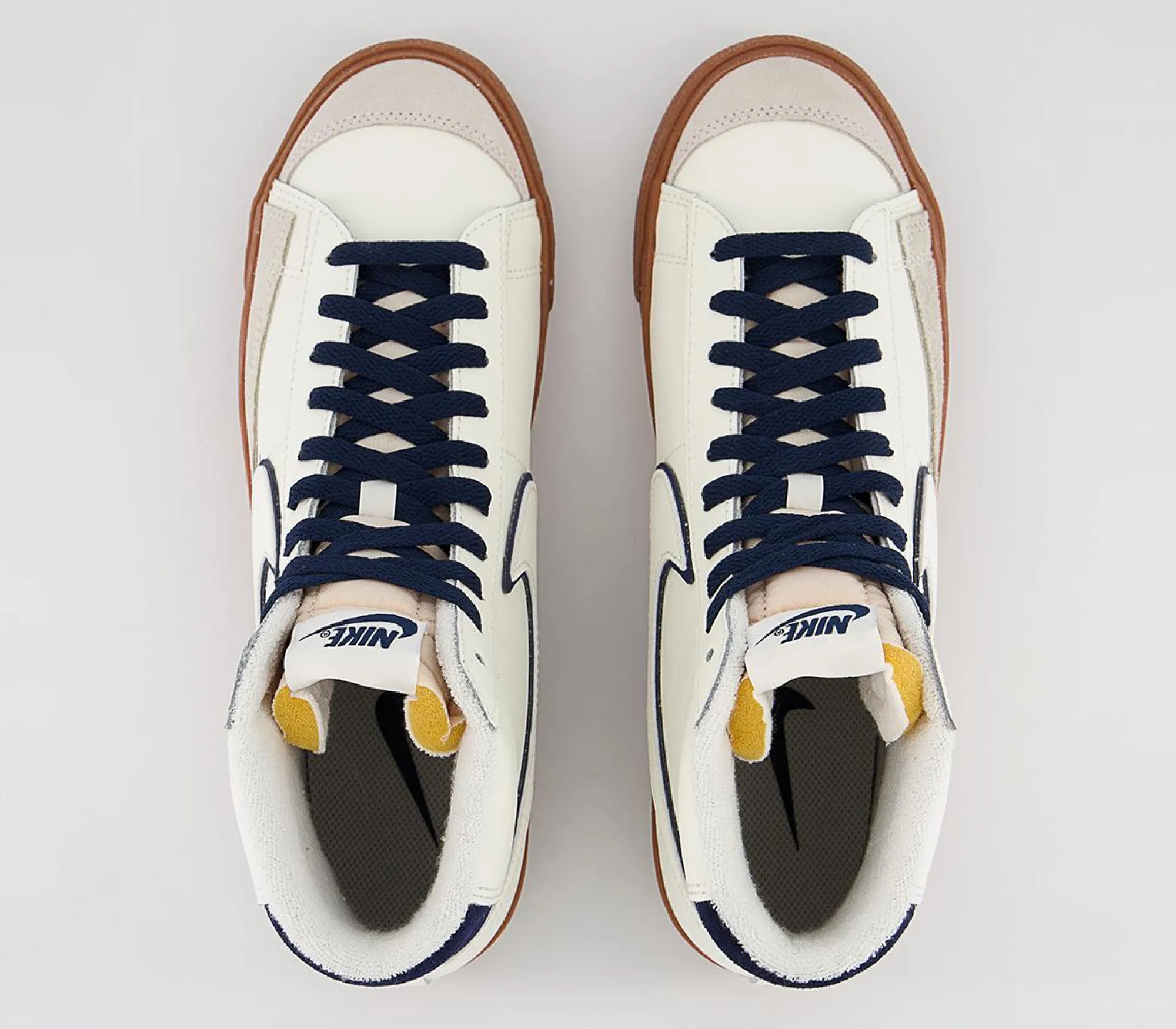Nike Blazer Mid '77 Trainers-Men Basketball Trainers