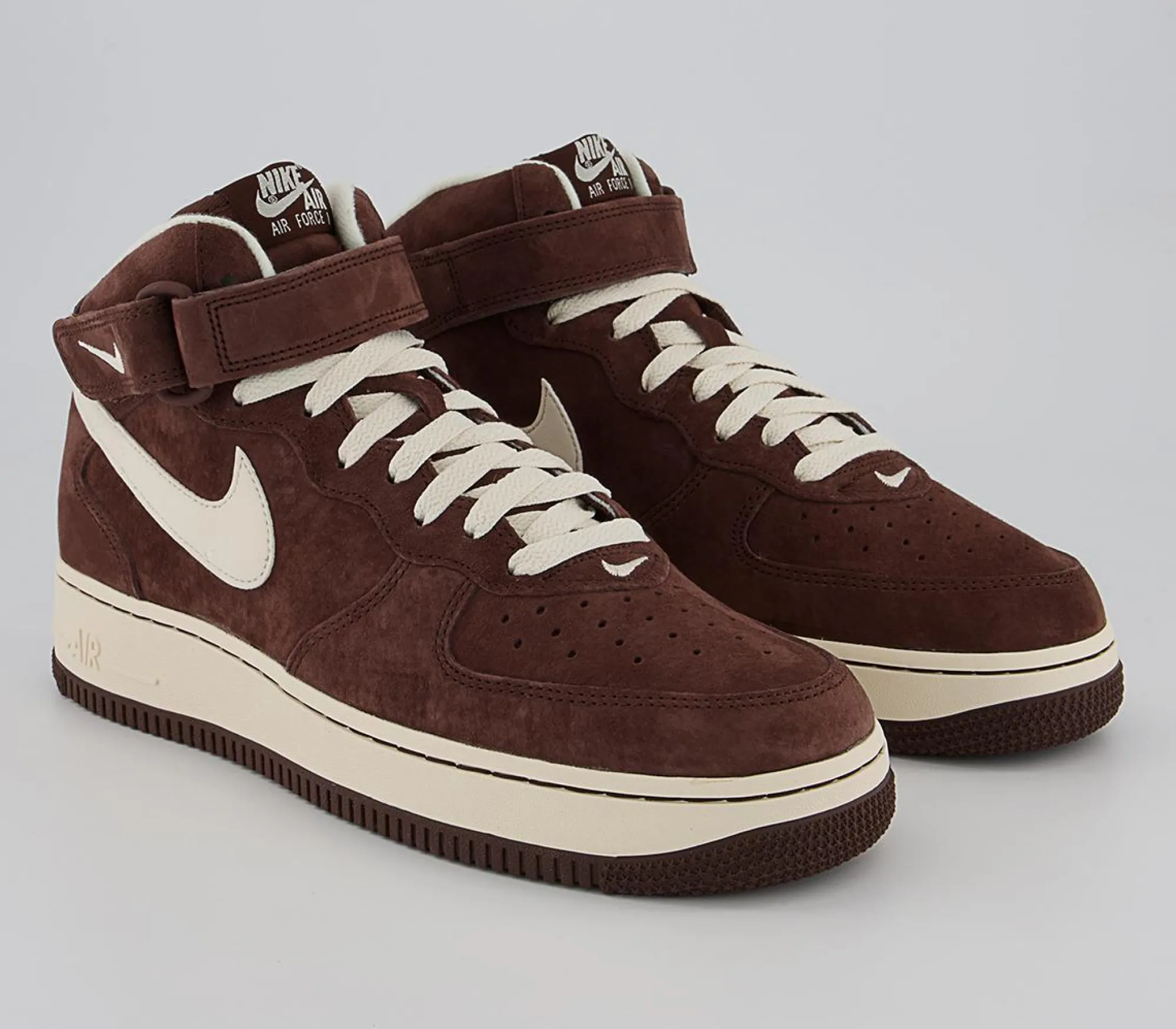 Nike Air Force 1 Mid Trainers-Men Basketball Trainers