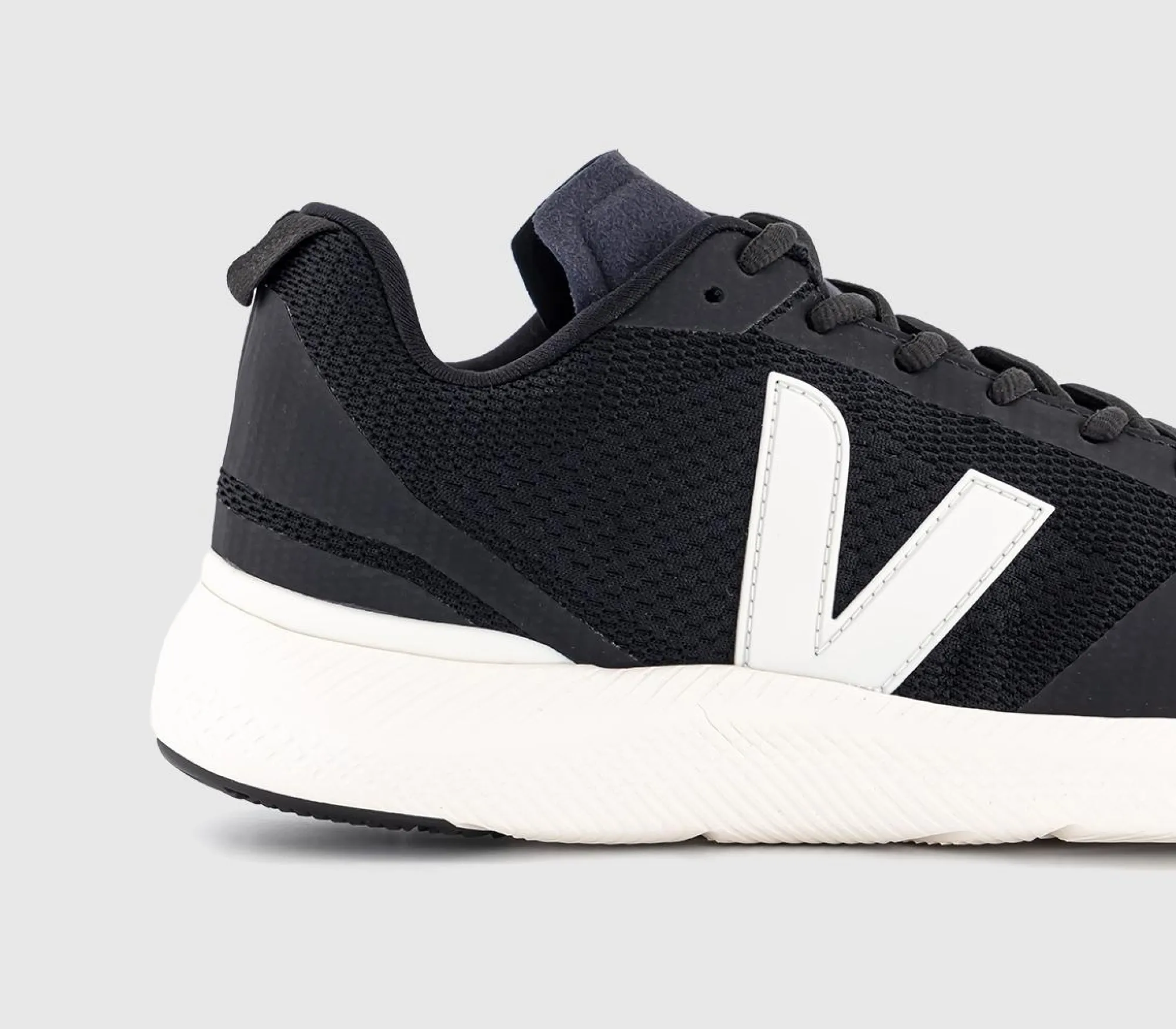 VEJA Impala Trainers-Women Premium Trainers
